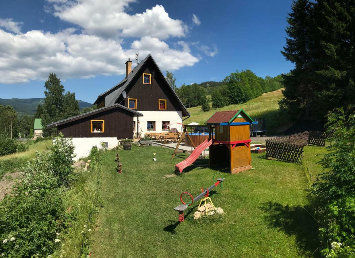 Hotel Penzion Slunecnice Rokytnice nad Jizerou Zewnętrze zdjęcie